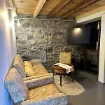 ベッド・アンド・ブレックファスト Casa De Basalto カニコ