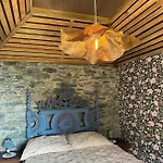 Casa De Basalto 3* カニコ