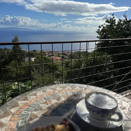 Casa De Basalto Caniço