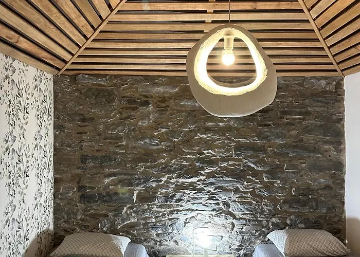 Casa De Basalto Bed & Breakfast Canico (Madeira)