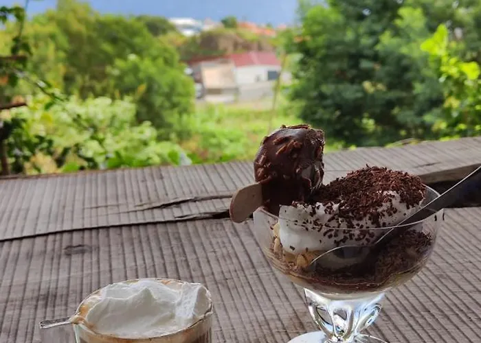 Casa De Basalto Bed & Breakfast 3*