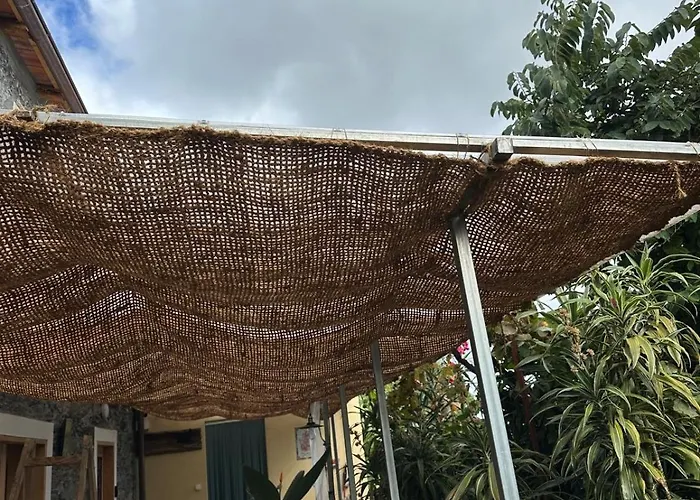 Bed and breakfast Casa De Basalto Caniço